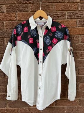 80s vintage Starfire western button up shirt with silver details size small